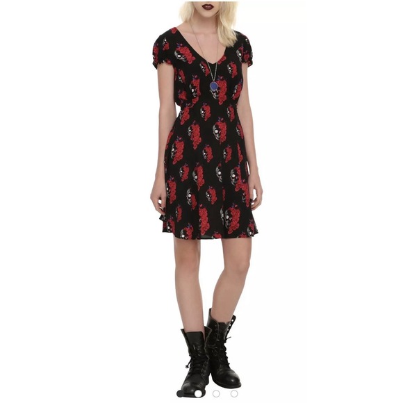 Royal Bones Dresses & Skirts - Hot Topic Royal Bones Red Black Floral Skull Dress Size L Whimsigoth Grunge